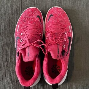 Nike Free Women's Pink Running Shoes